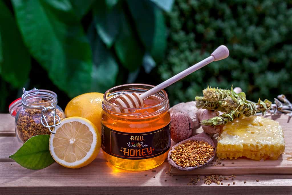 Natural Bumble Honey Raw